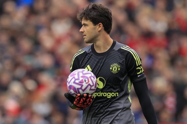 邻接两次神扑！记者称许拉门斯：粗俗他果然舒梅切尔化身